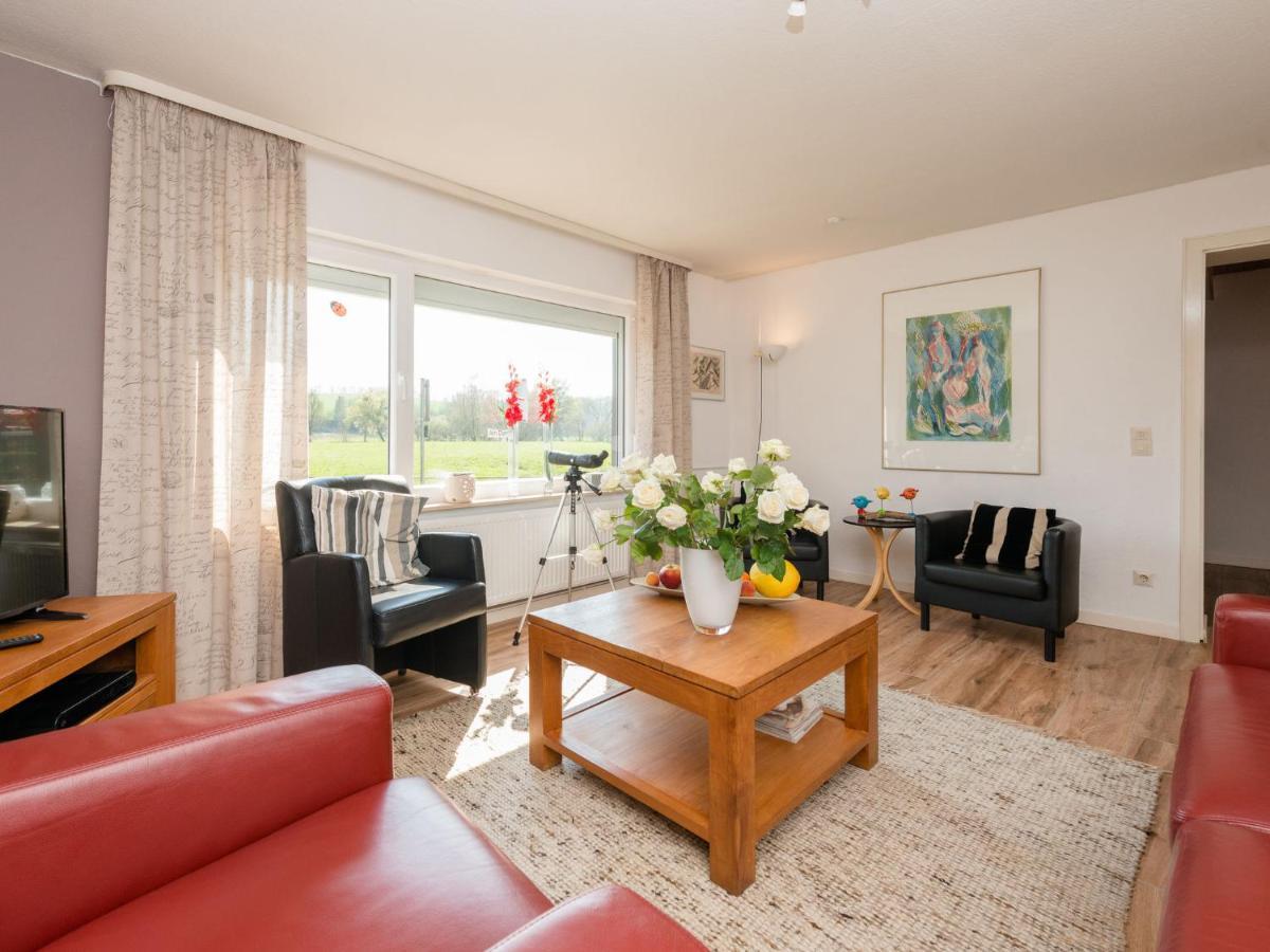Modern Holiday Home Near River In Amelgatzen Emmerthal Cameră foto
